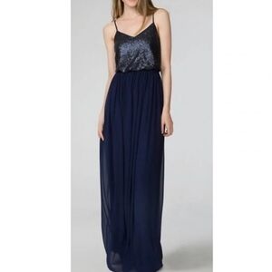 Donna Morgan Paige V-Neck Sequin And Chiffon Long Bridesmaid Dress Size 2 NWT'S